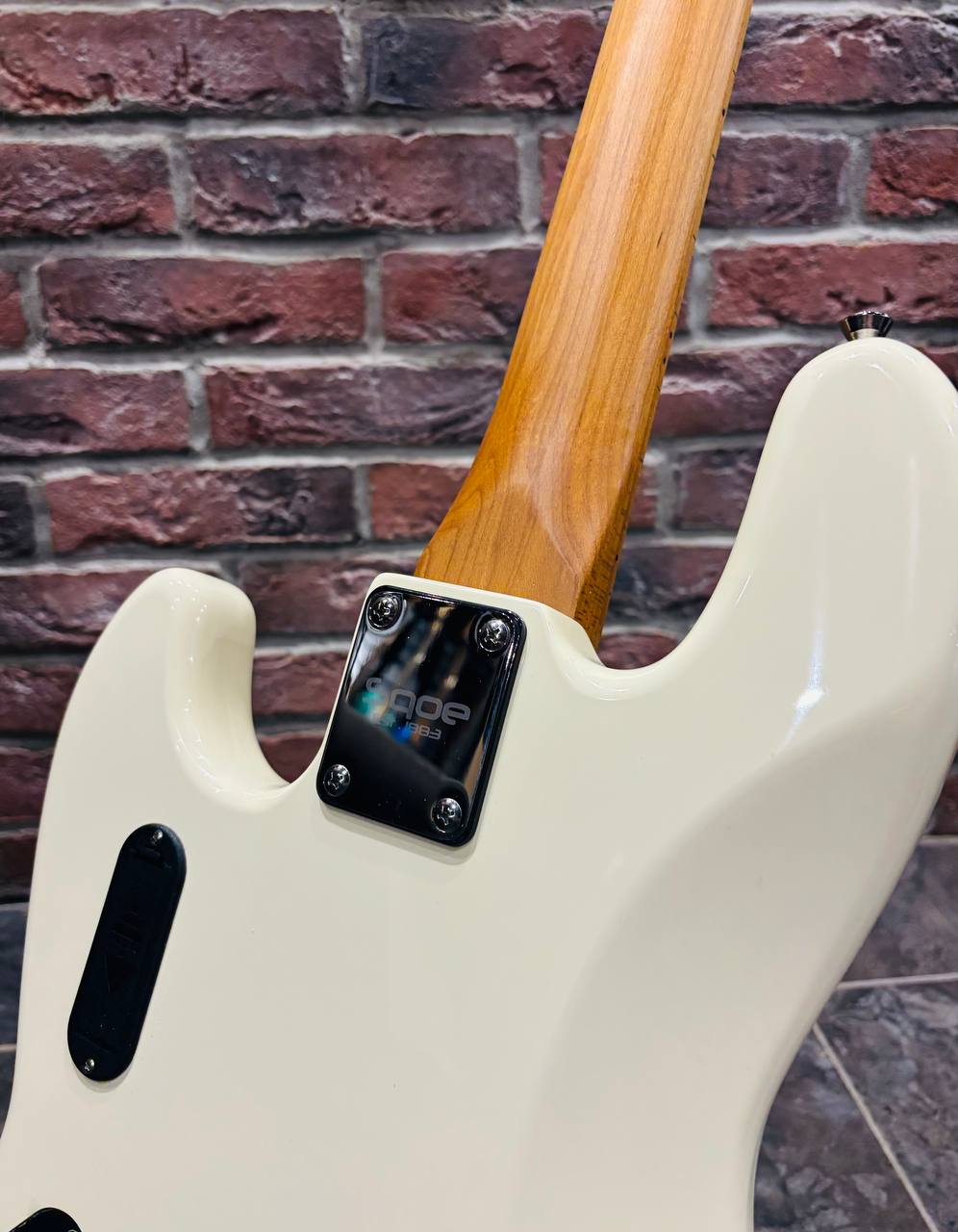Бас Гитара SQOE Jazz Bass White + Чехол (Активы) - изображение 6