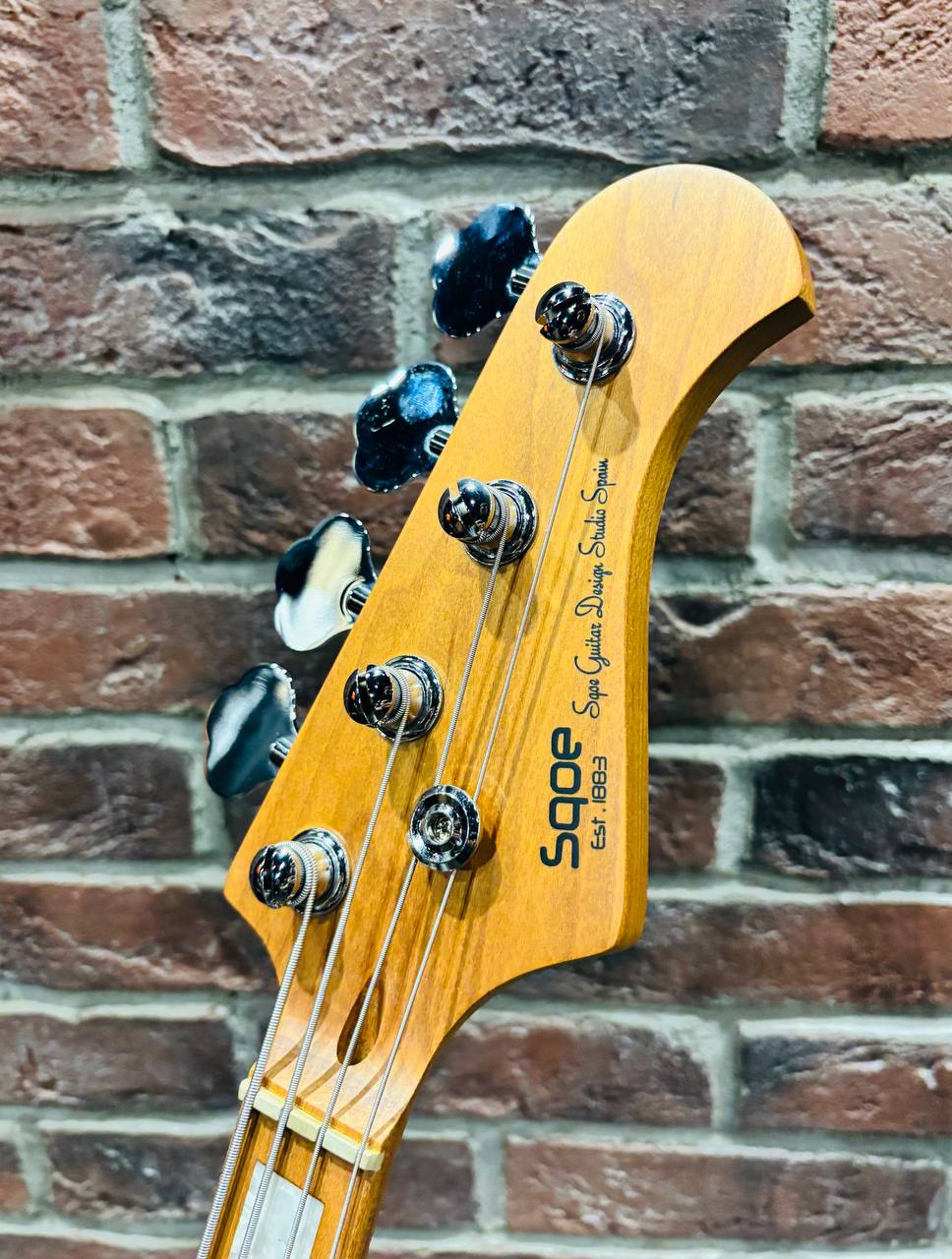 Бас Гитара SQOE Jazz Bass White + Чехол (Активы) - изображение 7