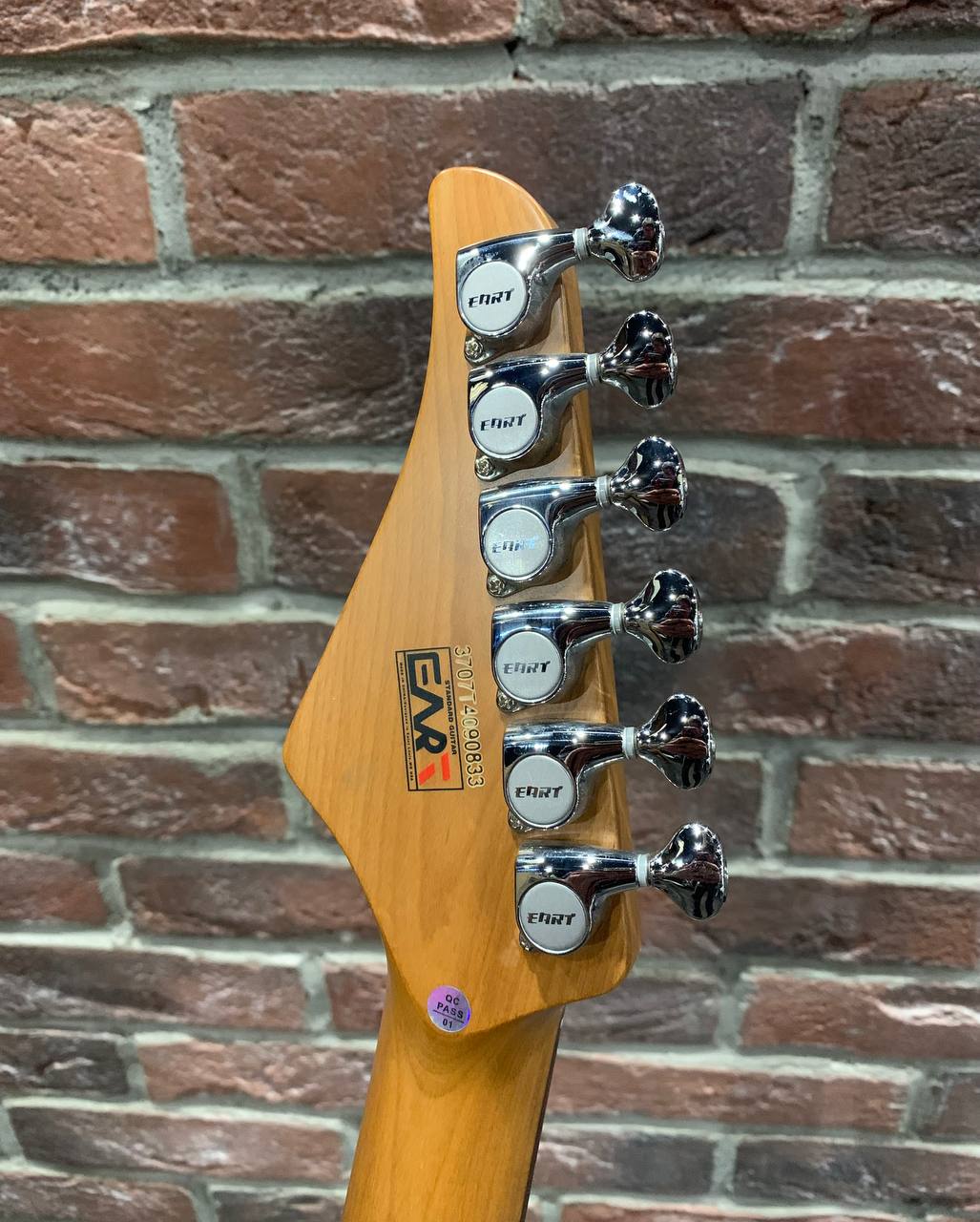 Электрогитара EART Guitar EYP-TLC Sunburst - изображение 8