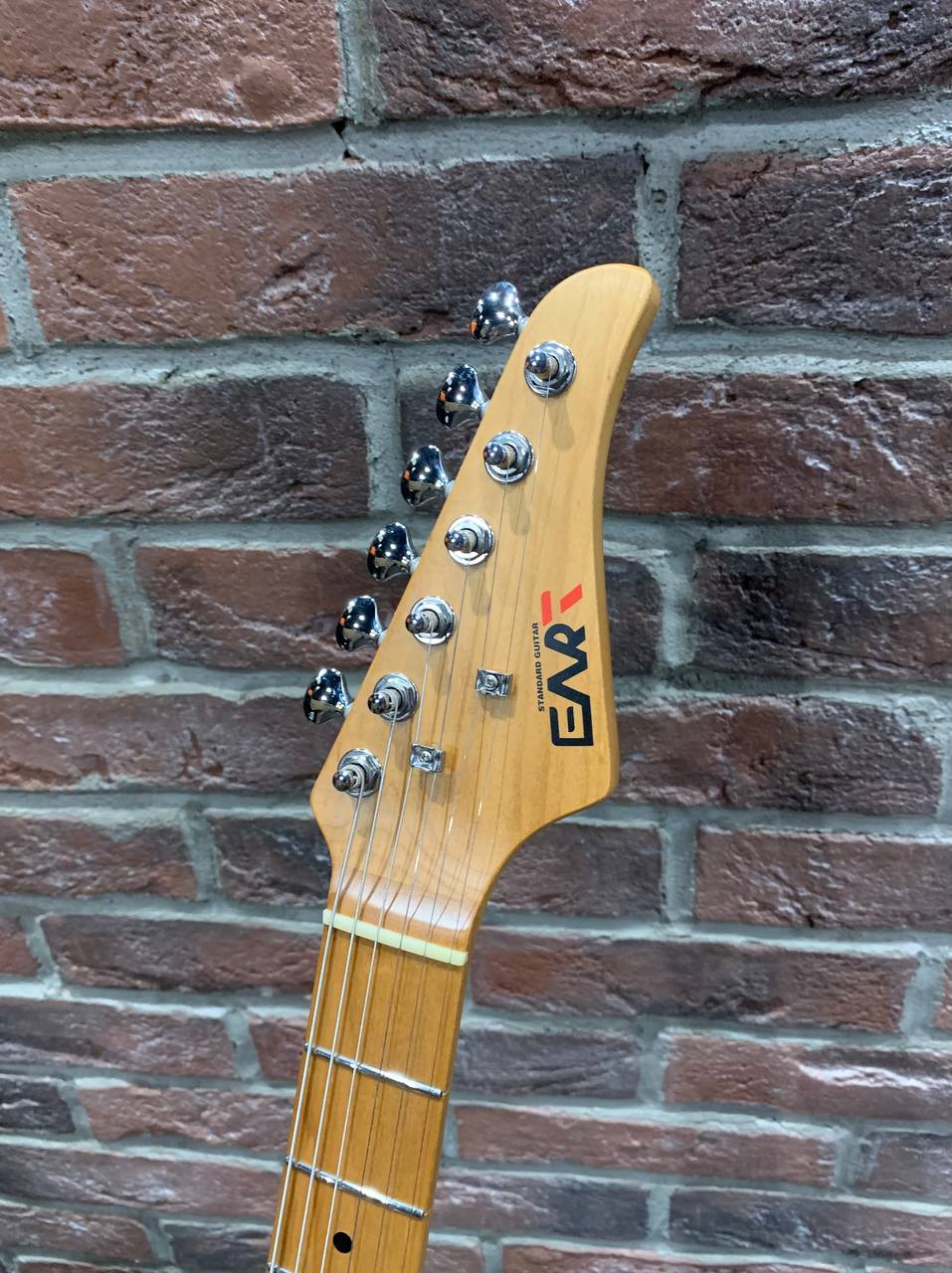 Электрогитара EART Guitar TL-380 Honey Burst - изображение 7