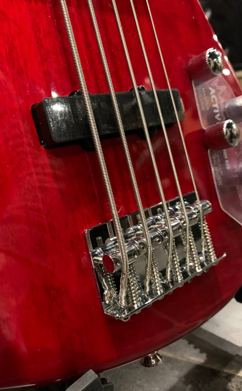 Бас Гитара Cort Action-Bass Plus RD + Басовый Комбик 15 ват (Индонезия) - изображение 5