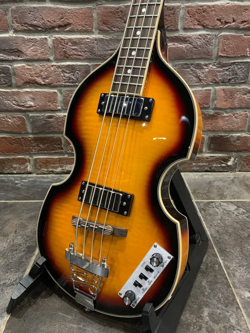Бас Гитара Root Note VB003 (аналог Gibson) - изображение 2
