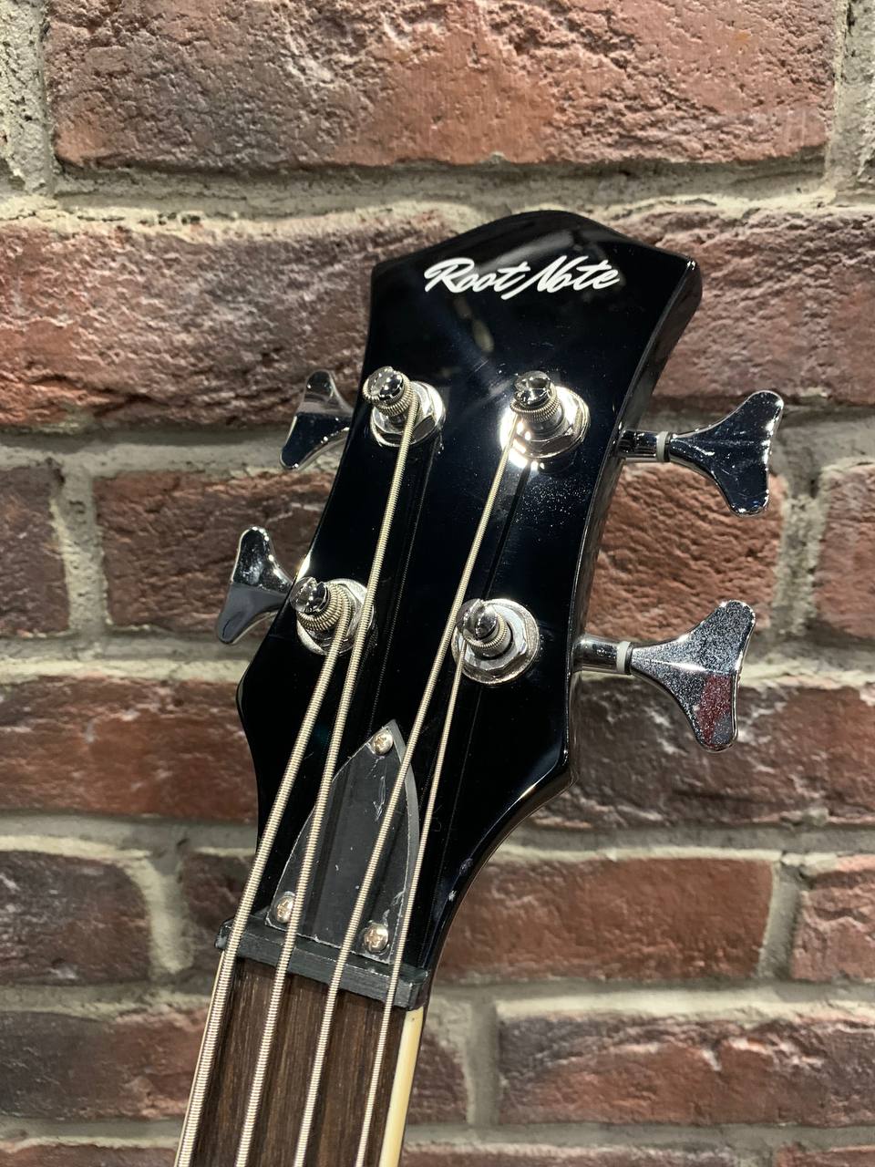 Бас Гитара Root Note VB003 (аналог Gibson) - изображение 8