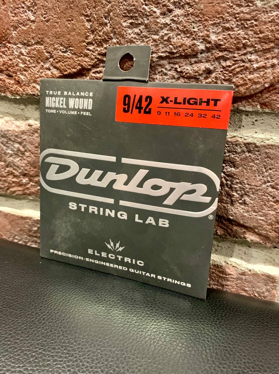 Струны для Электрогитары Dunlop 9-42 X-Light (USA) - изображение 5