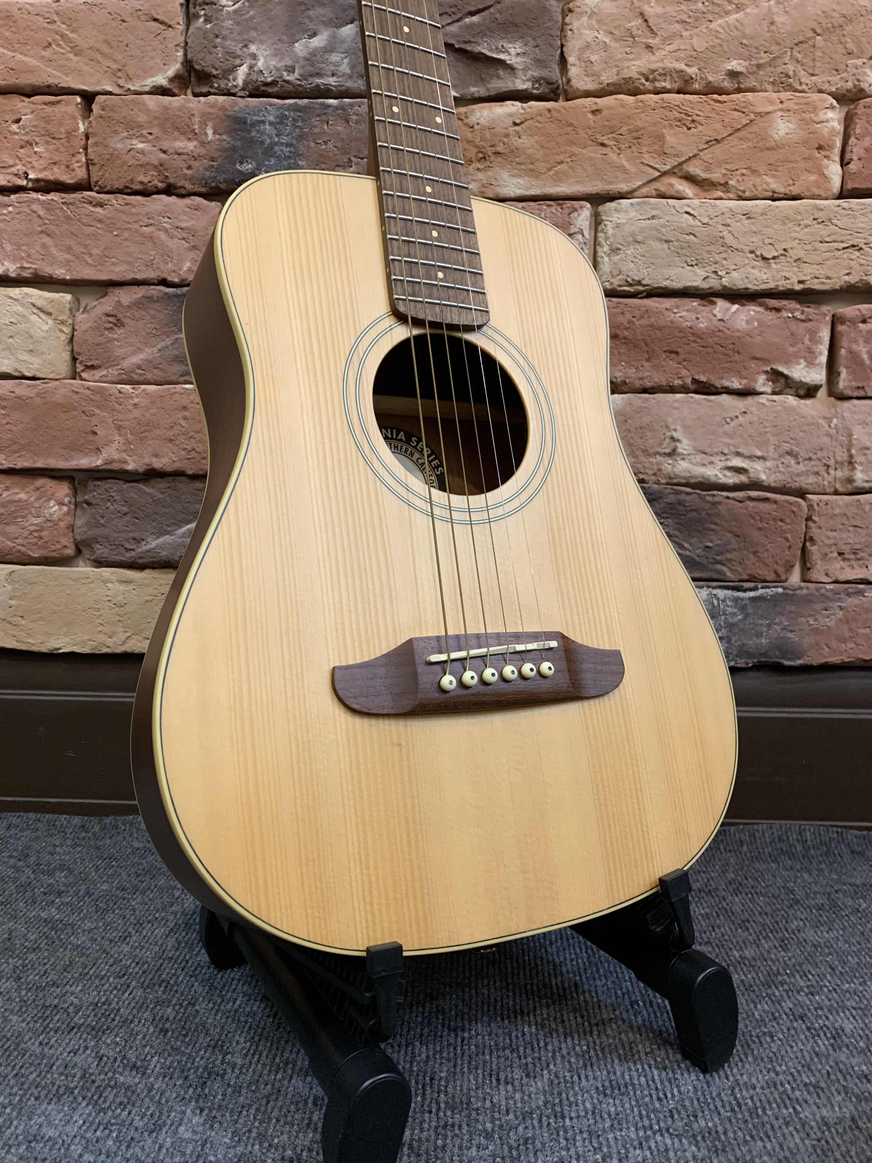 Акустическая Гитара Fender Redondo Mini Natural 1/2 - изображение 5