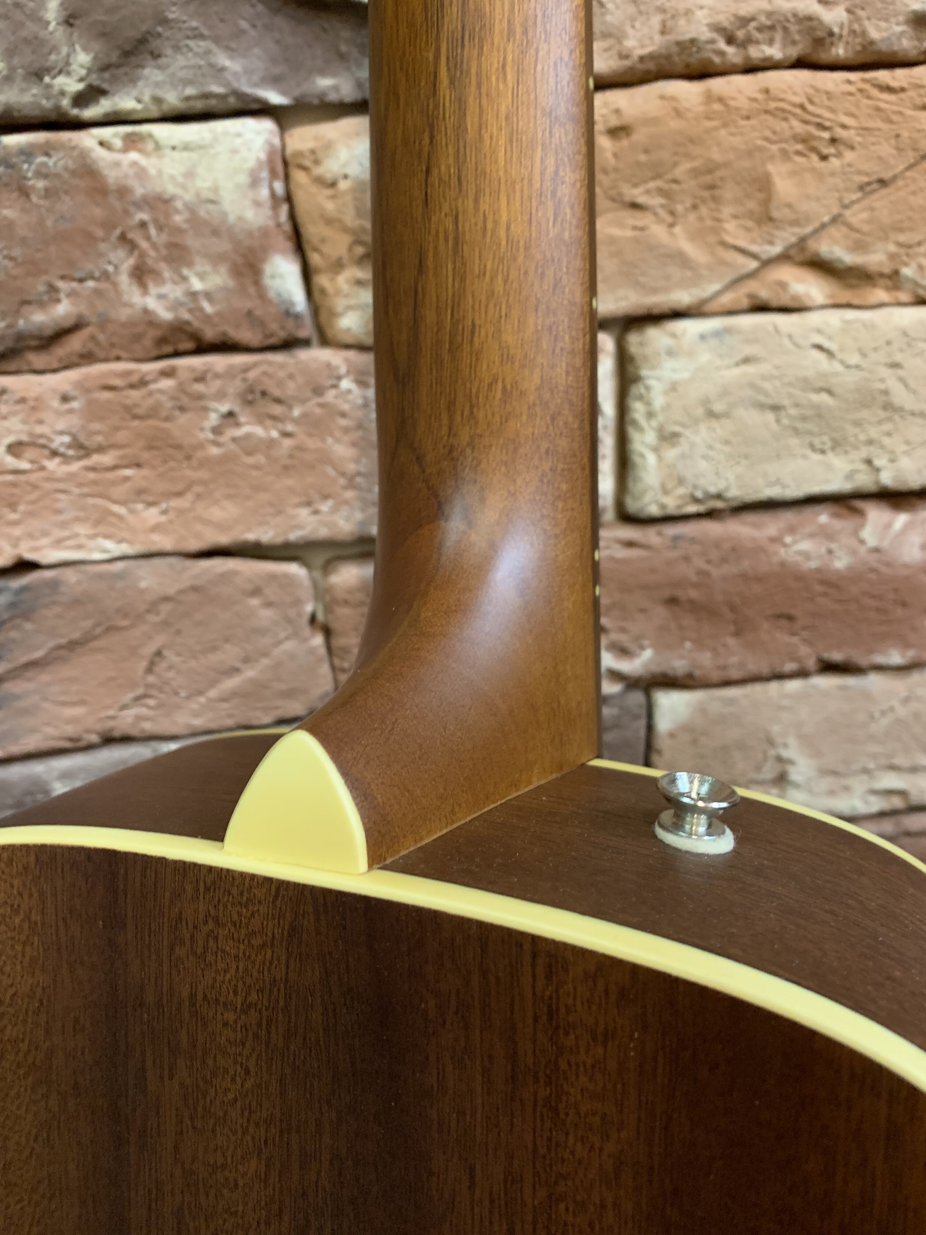 Акустическая Гитара Fender Redondo Mini Natural 1/2 - изображение 6