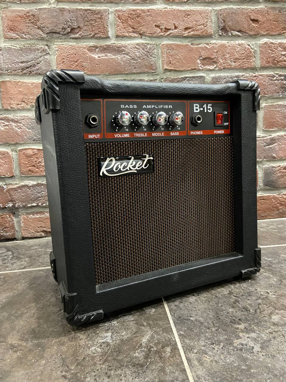 Бас Гитара + Басовый Комбоусилитель 15 ват (полный комплект) - изображение 10