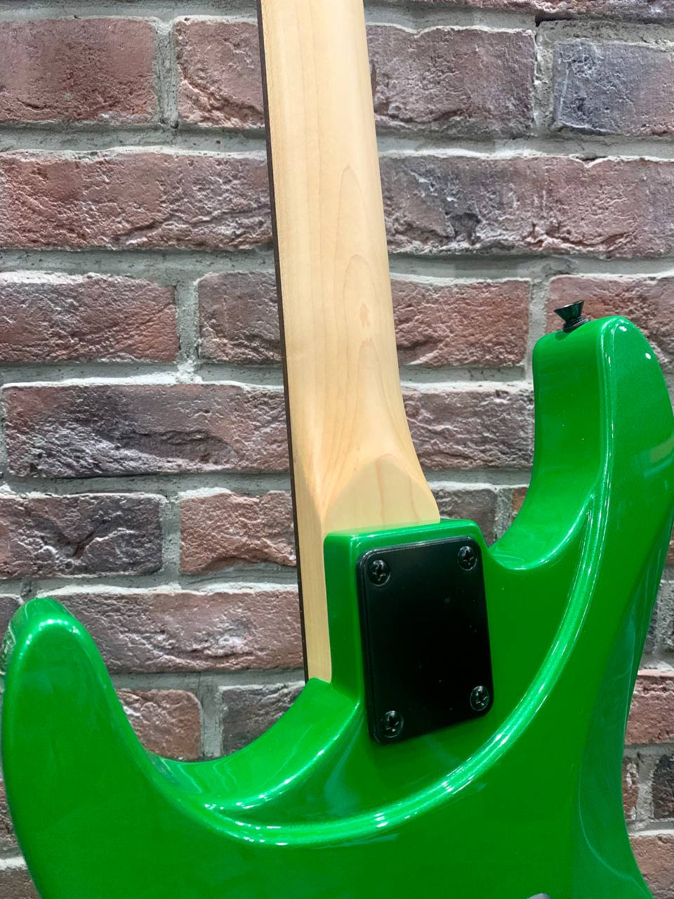 Электрогитара Tricend Green HSH (аналог Jackson) - изображение 6