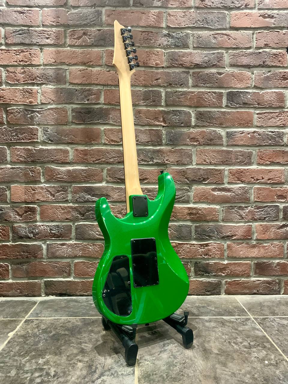 Электрогитара Tricend Green HSH (аналог Jackson) - изображение 10