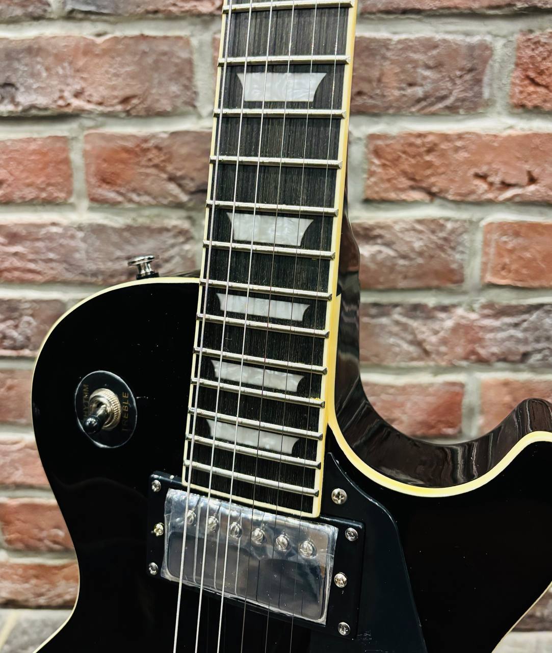 Электрогитара Les Paul BK Venom + Мощный Комбоусилитель 50 ват (комплект) - изображение 5