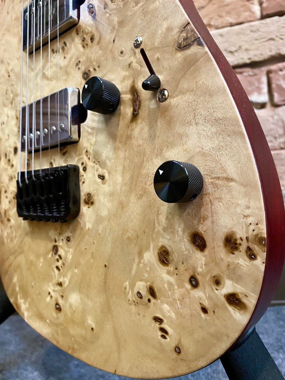 Электрогитара EART Guitars H6-PRO Natural - изображение 4