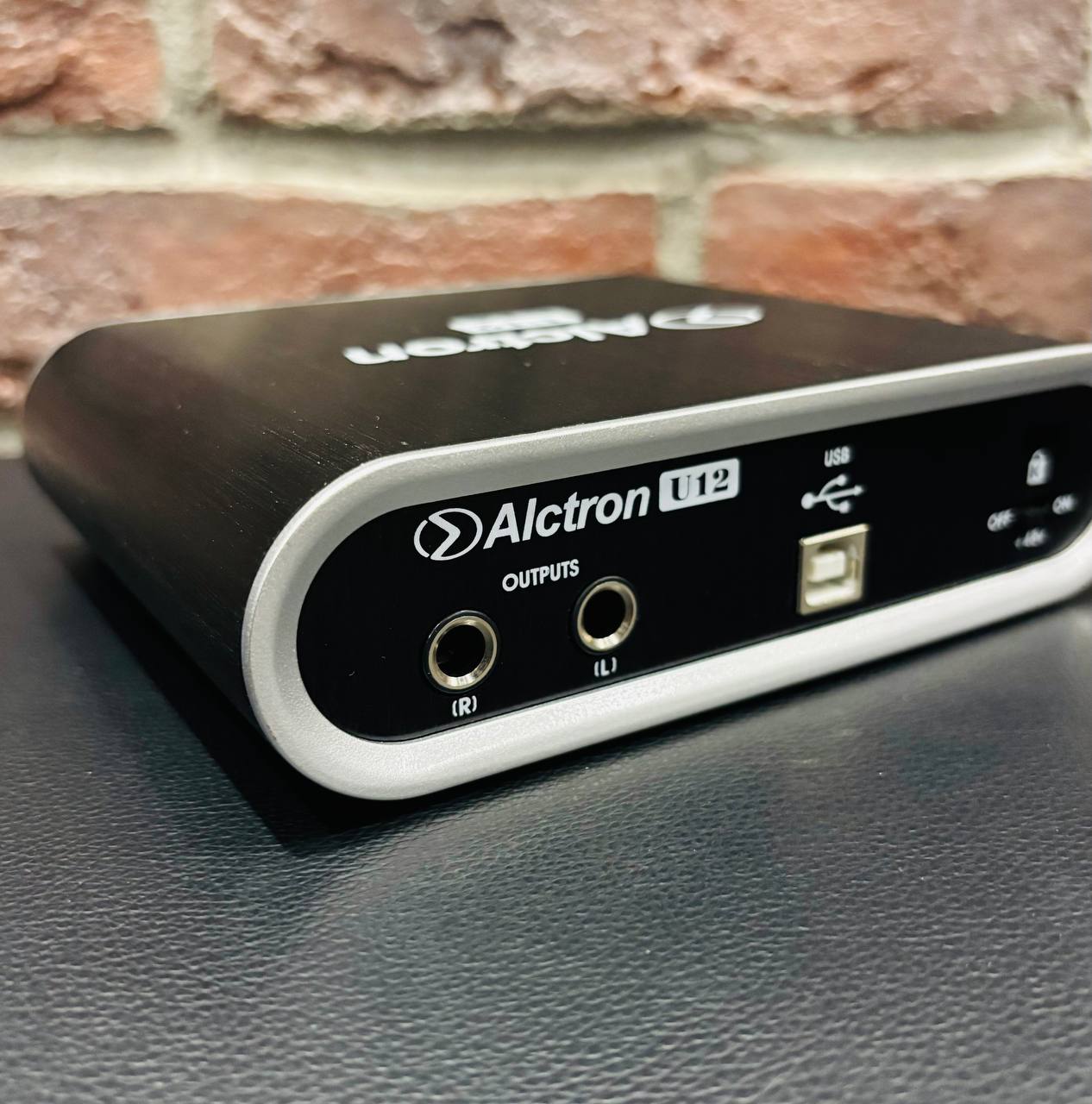 Звуковая Внешняя Карта Alctron BK Solo - изображение 8