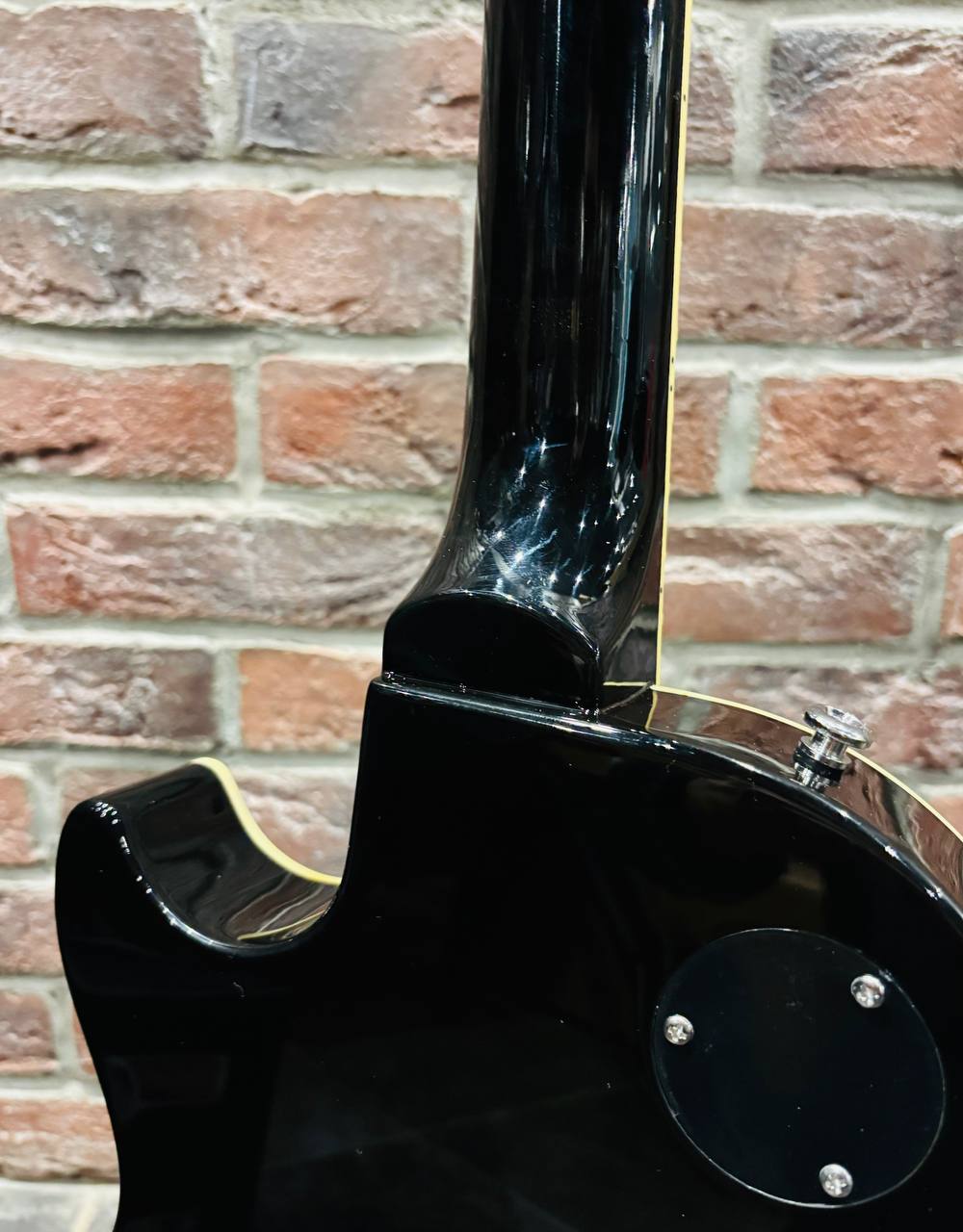 Электрогитара Les Paul BS Venom + Цифровой Комбик с эффектами и Драм Машиной - изображение 7