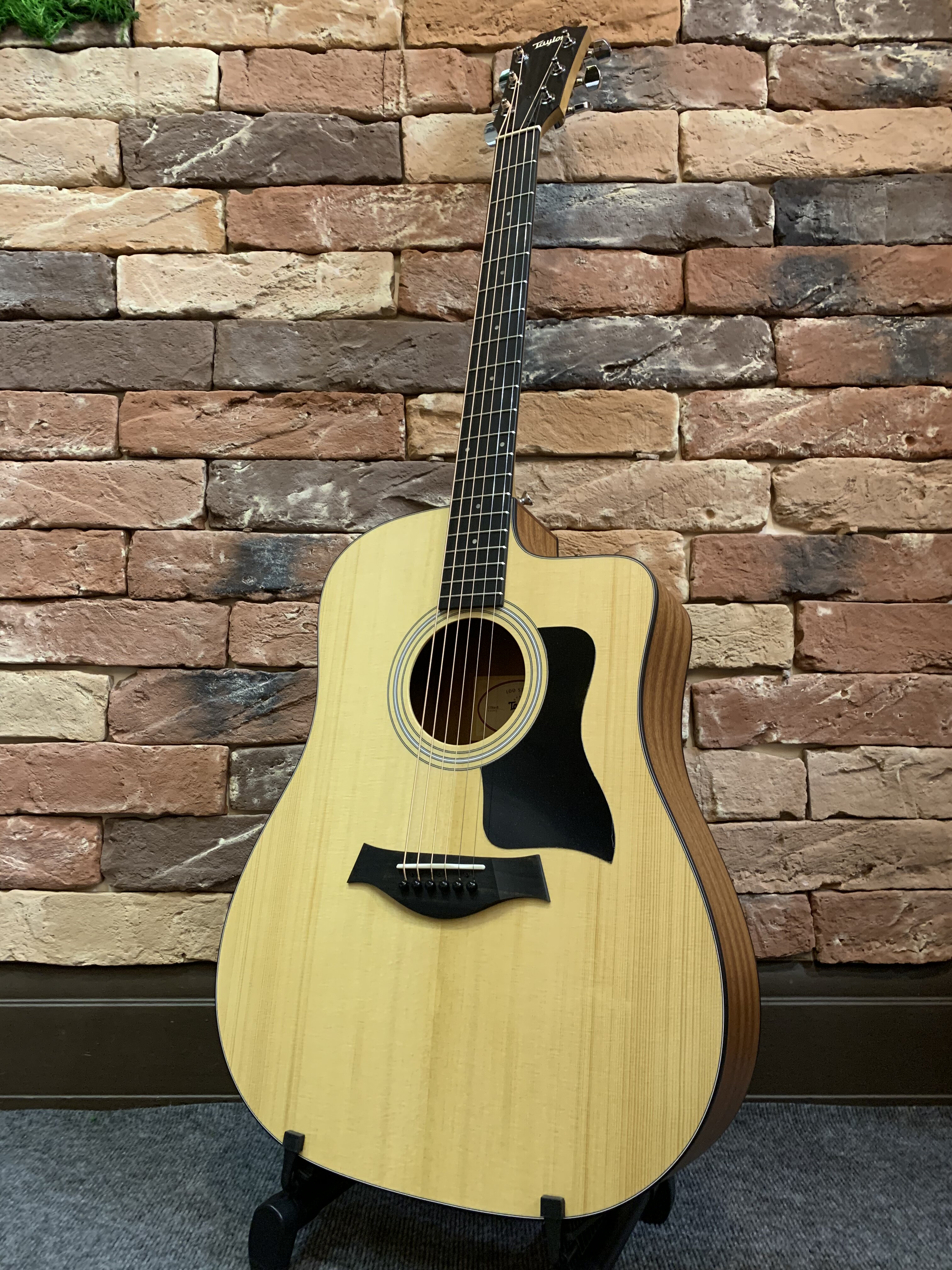 Гитара с Подключением Taylor 110 CE-Sapele (Мексика) - изображение 8