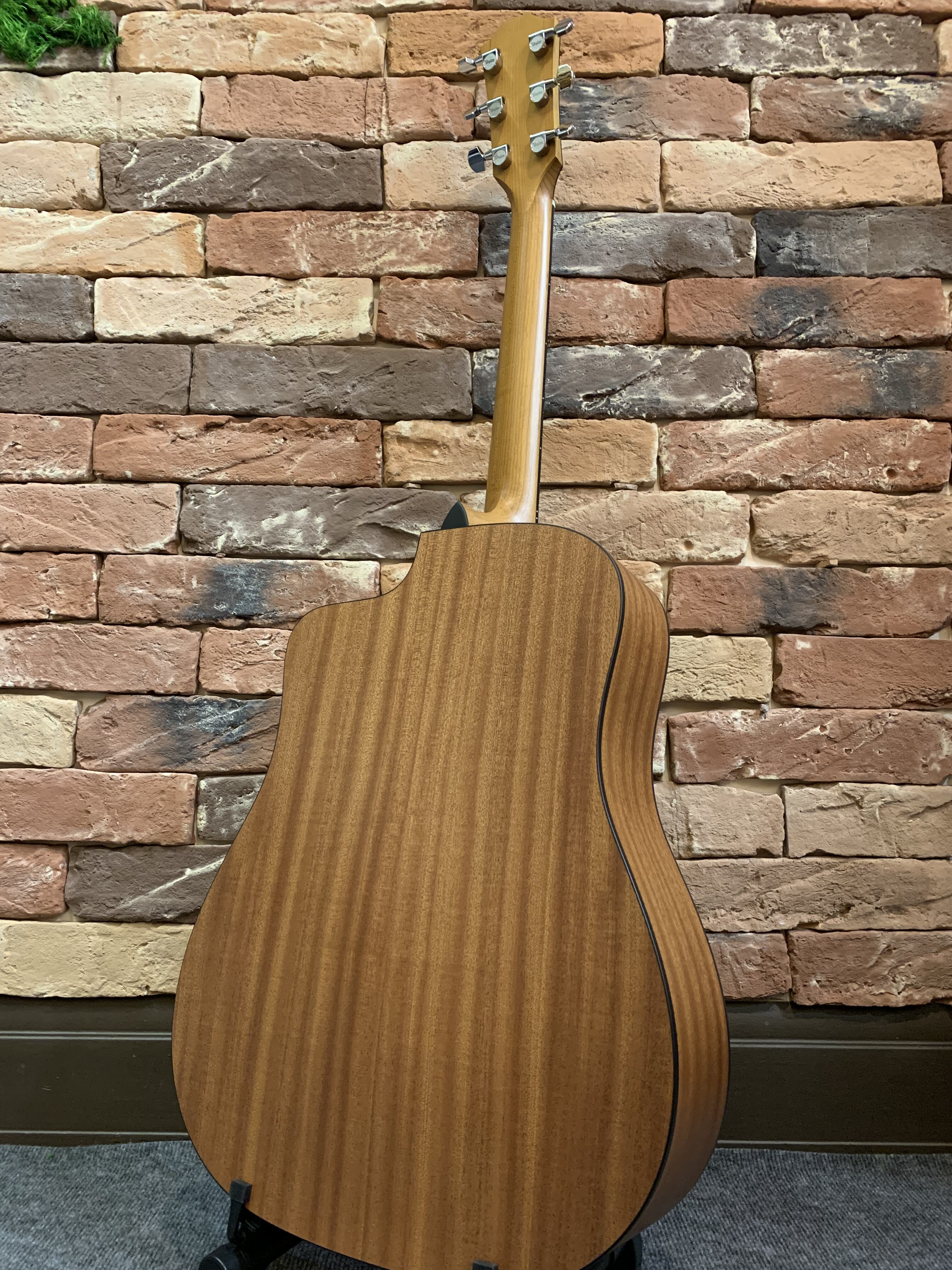 Гитара с Подключением Taylor 110 CE-Sapele (Мексика) - изображение 9