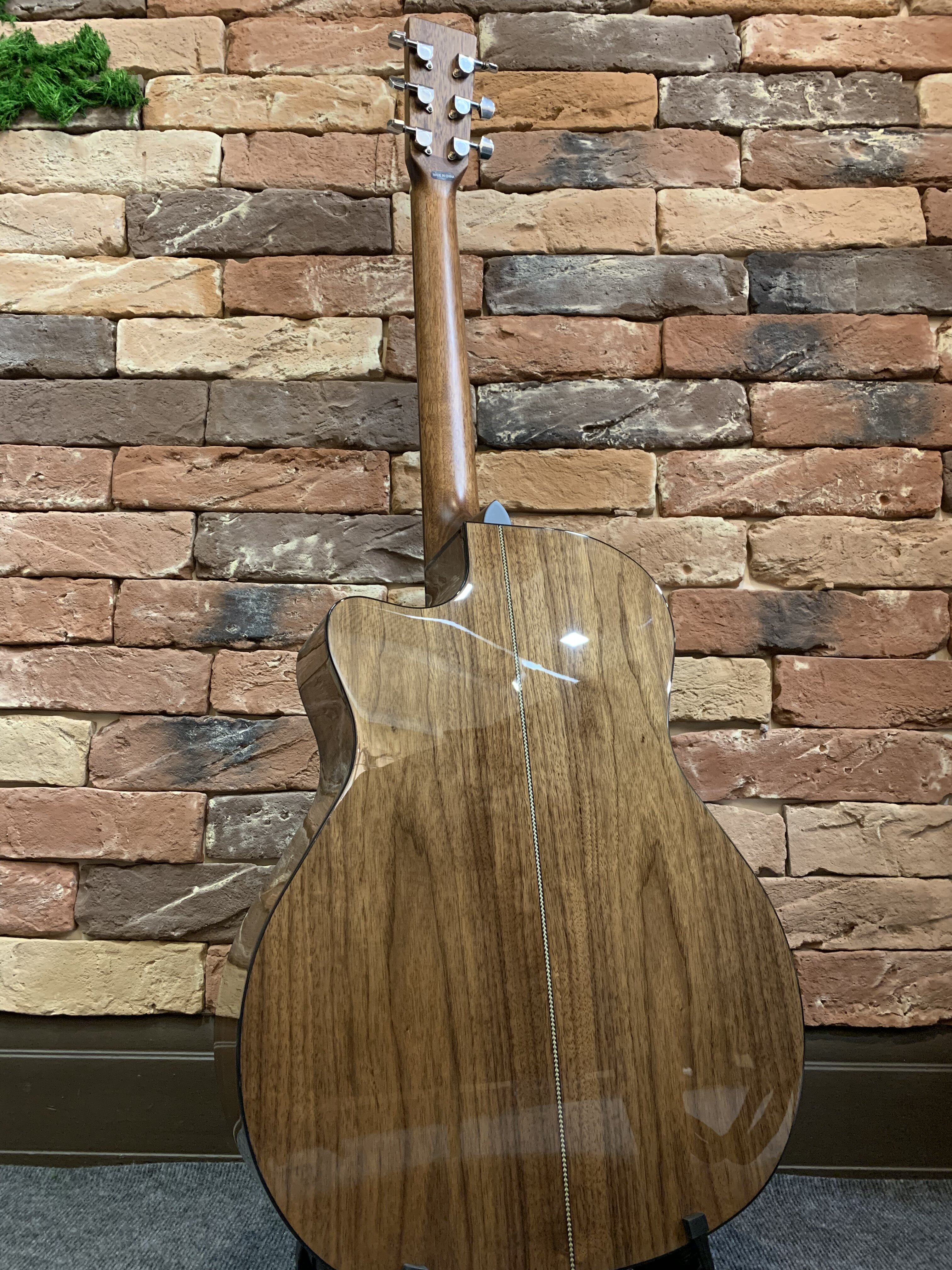 Электроакустика Harley Benton Baritone CLG-414 EQ - изображение 10