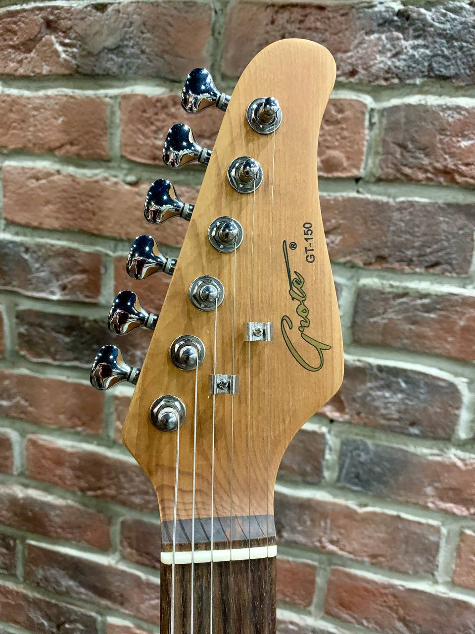 Электрогитара SuperStratocaster Grote GT-HSS (с отсечками) - изображение 7