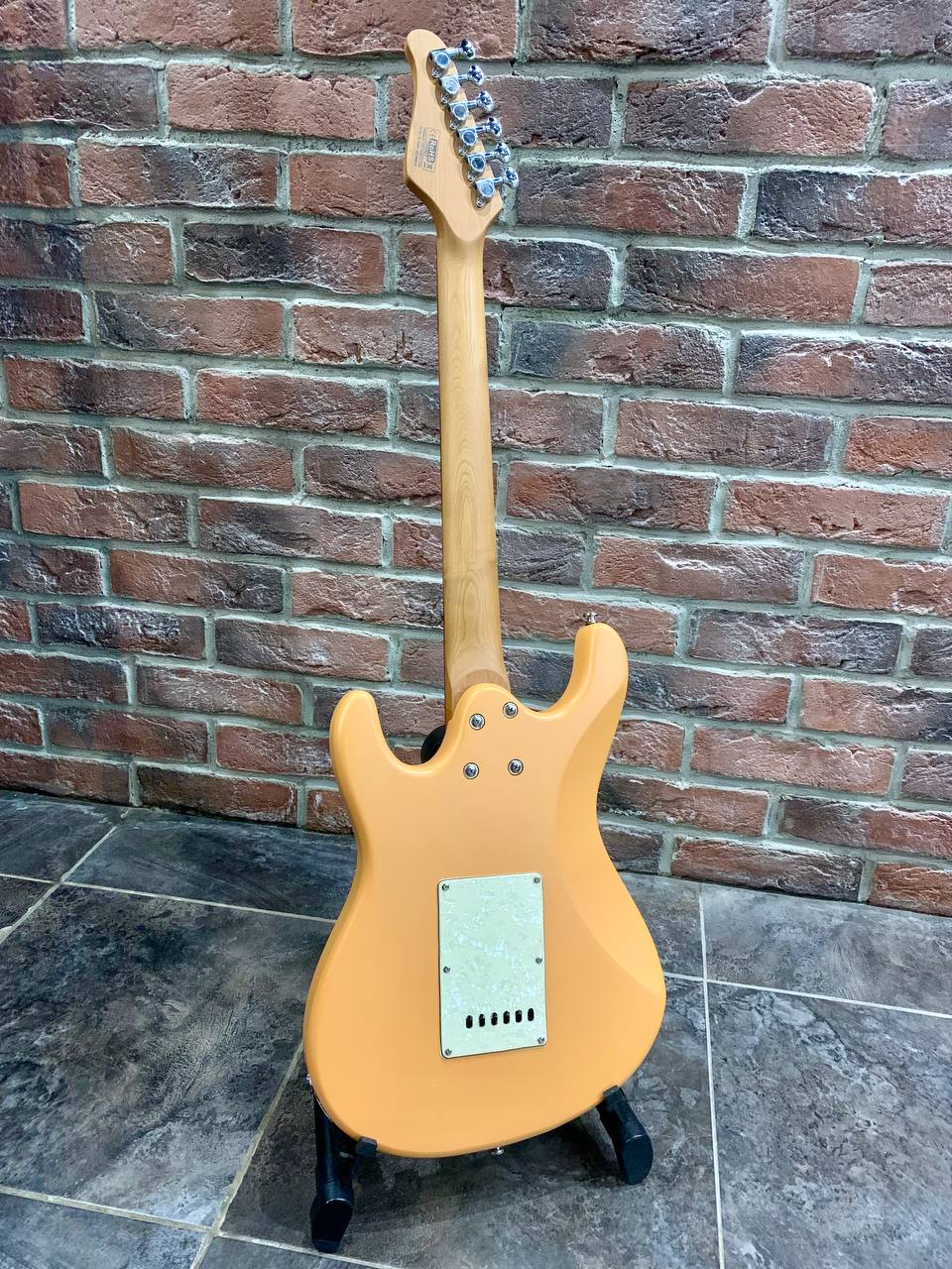 Электрогитара SuperStratocaster Grote GT-HSS (с отсечками) - изображение 10