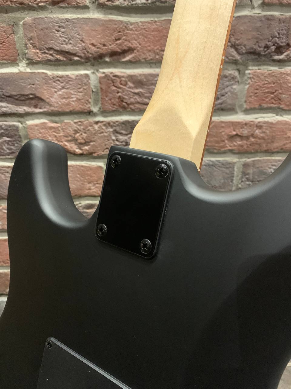 Электрогитара Stratocaster HH BKS - изображение 8