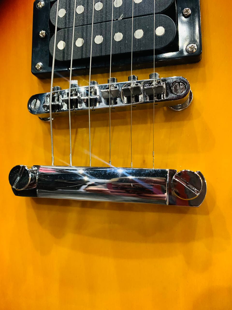 Электрогитара Les Paul HH Sunburst - изображение 4