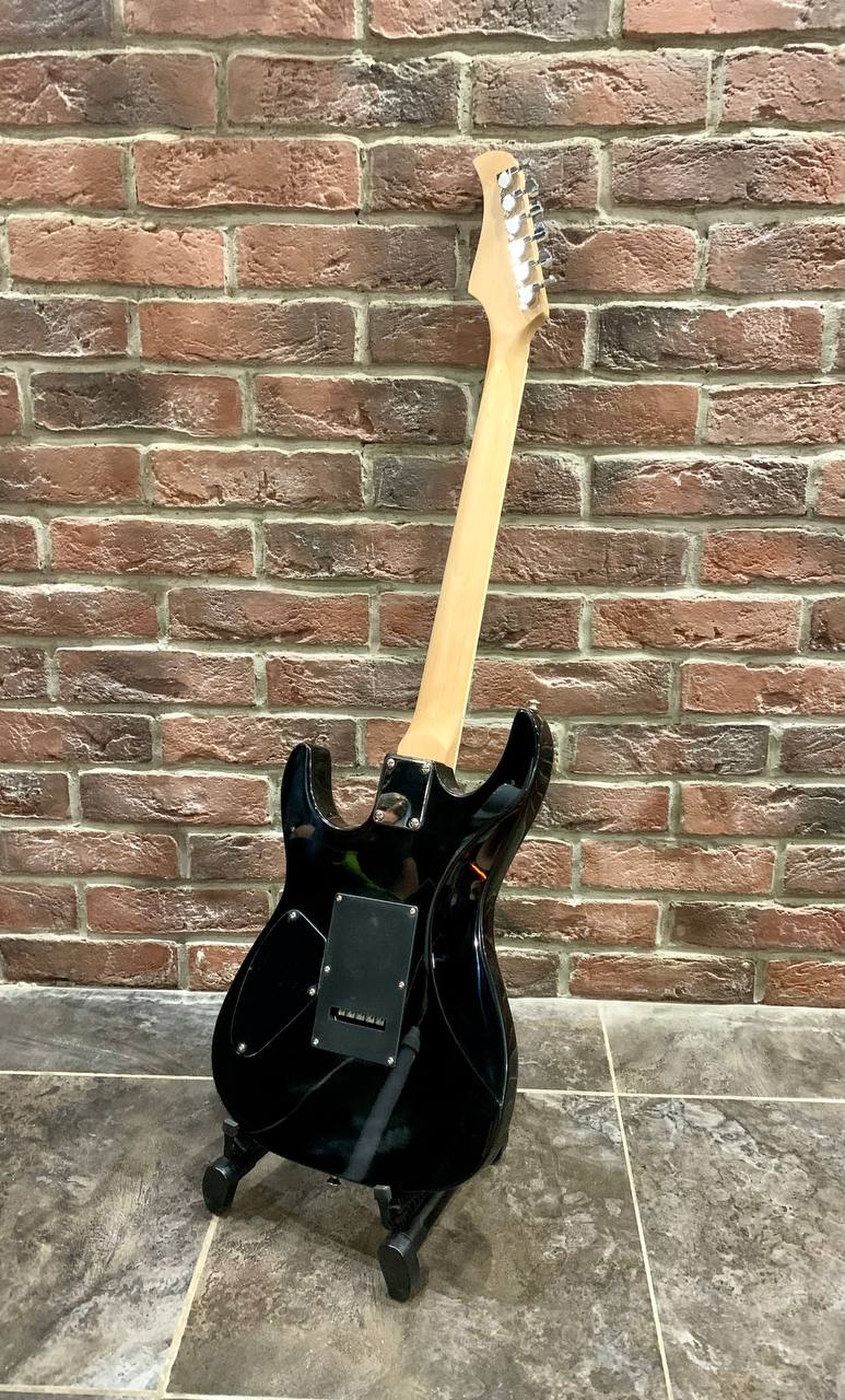 Электрогитара HHS с Floyd Rose - изображение 9