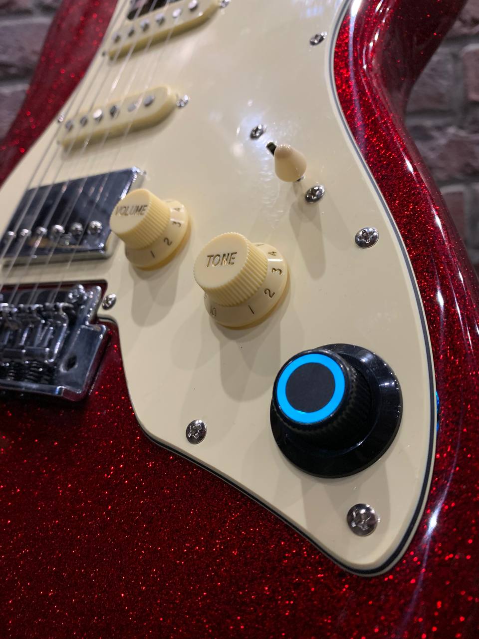 Электрогитара-Процессор GTRS Professional P801 Cherry-M - изображение 4