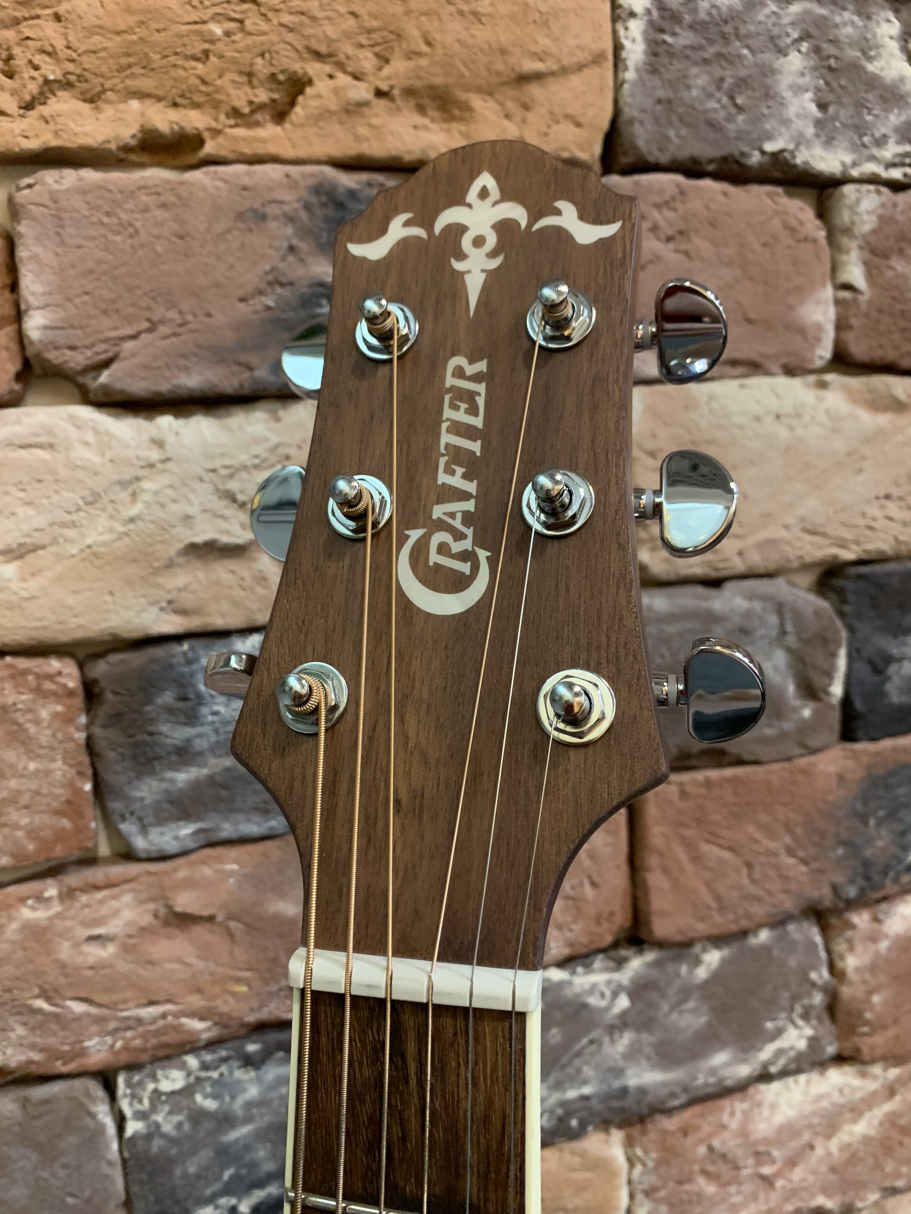 Электроакустическая Гитара Crafter GAE-7 - изображение 7