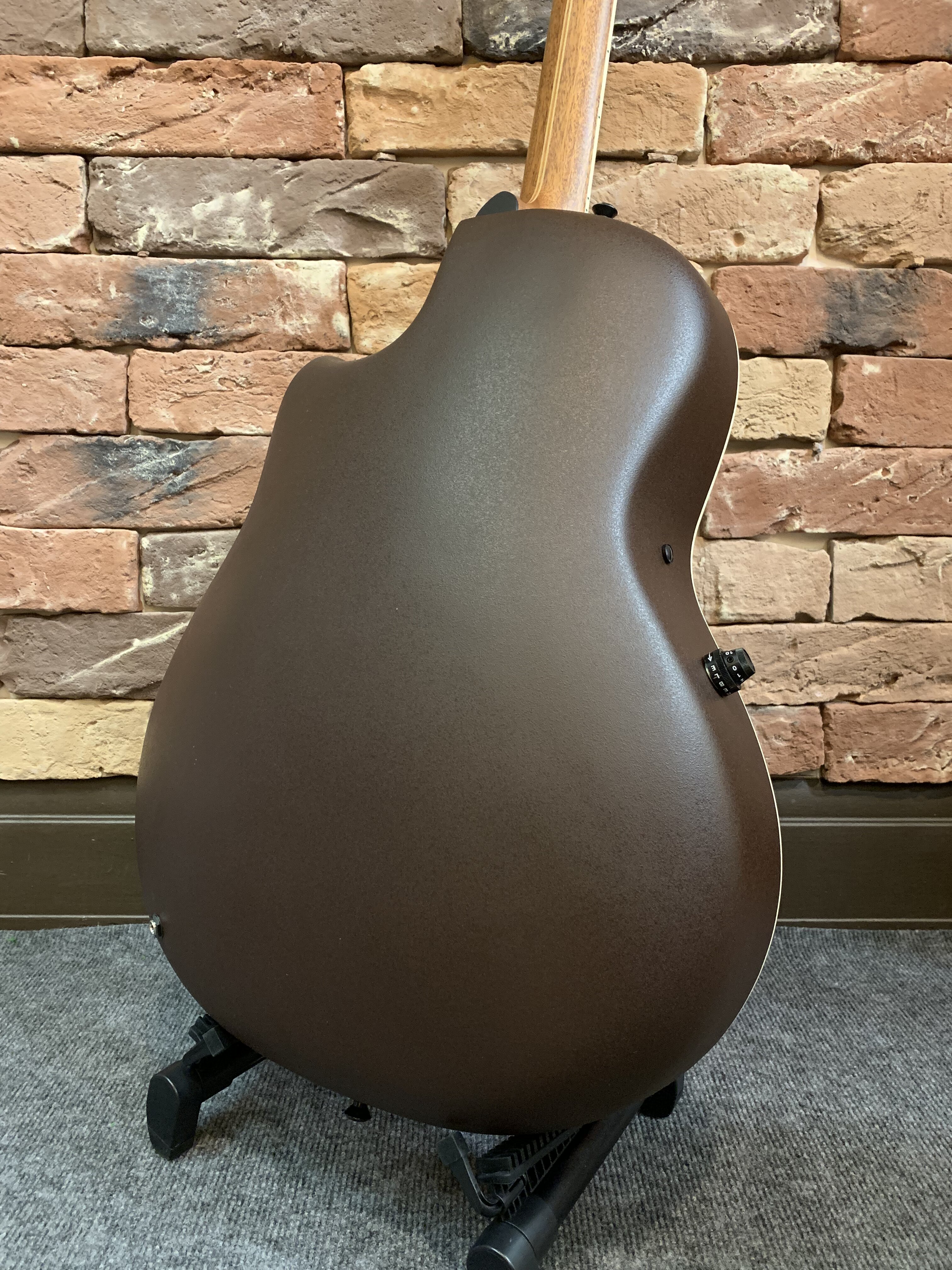 Электроакустика Ovation 1771VL-1GC Legend Signaturе (Корея) - изображение 3