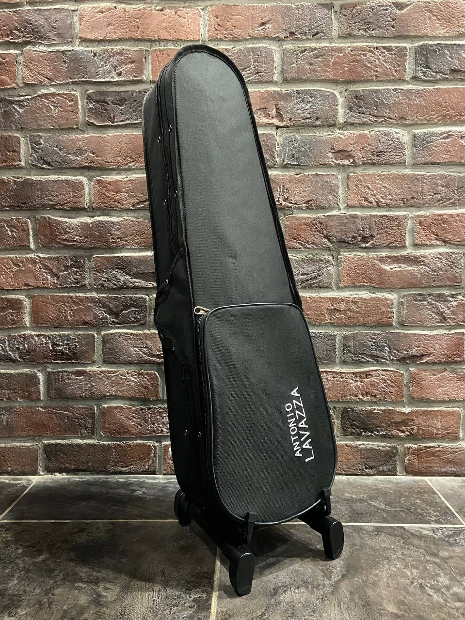 Электроскрипка EVL-05 Black (полный комплект) - изображение 10
