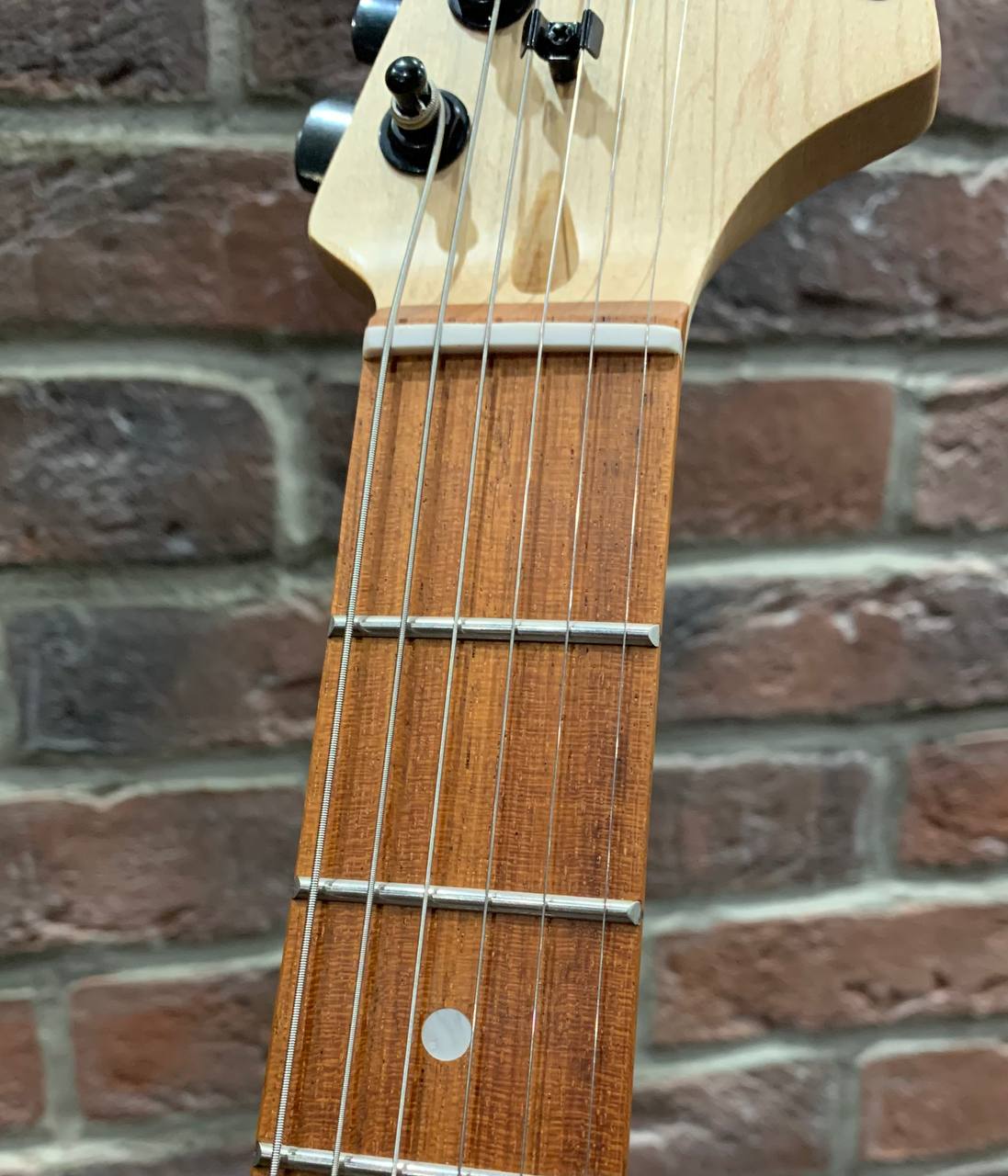 Электрогитара Stratocaster HH Orange - изображение 8