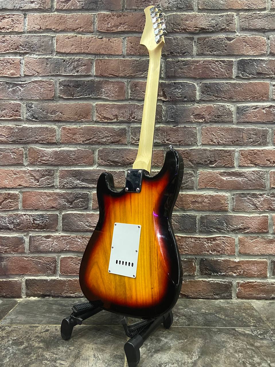 Электрогитара Stratocaster для Начинающих - изображение 8