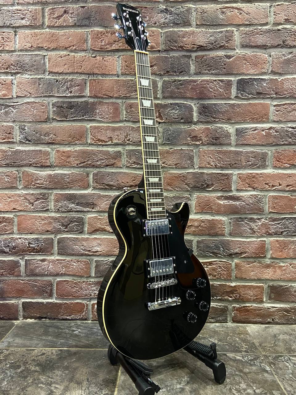 Электрогитара Les Paul Black Edition - изображение 9
