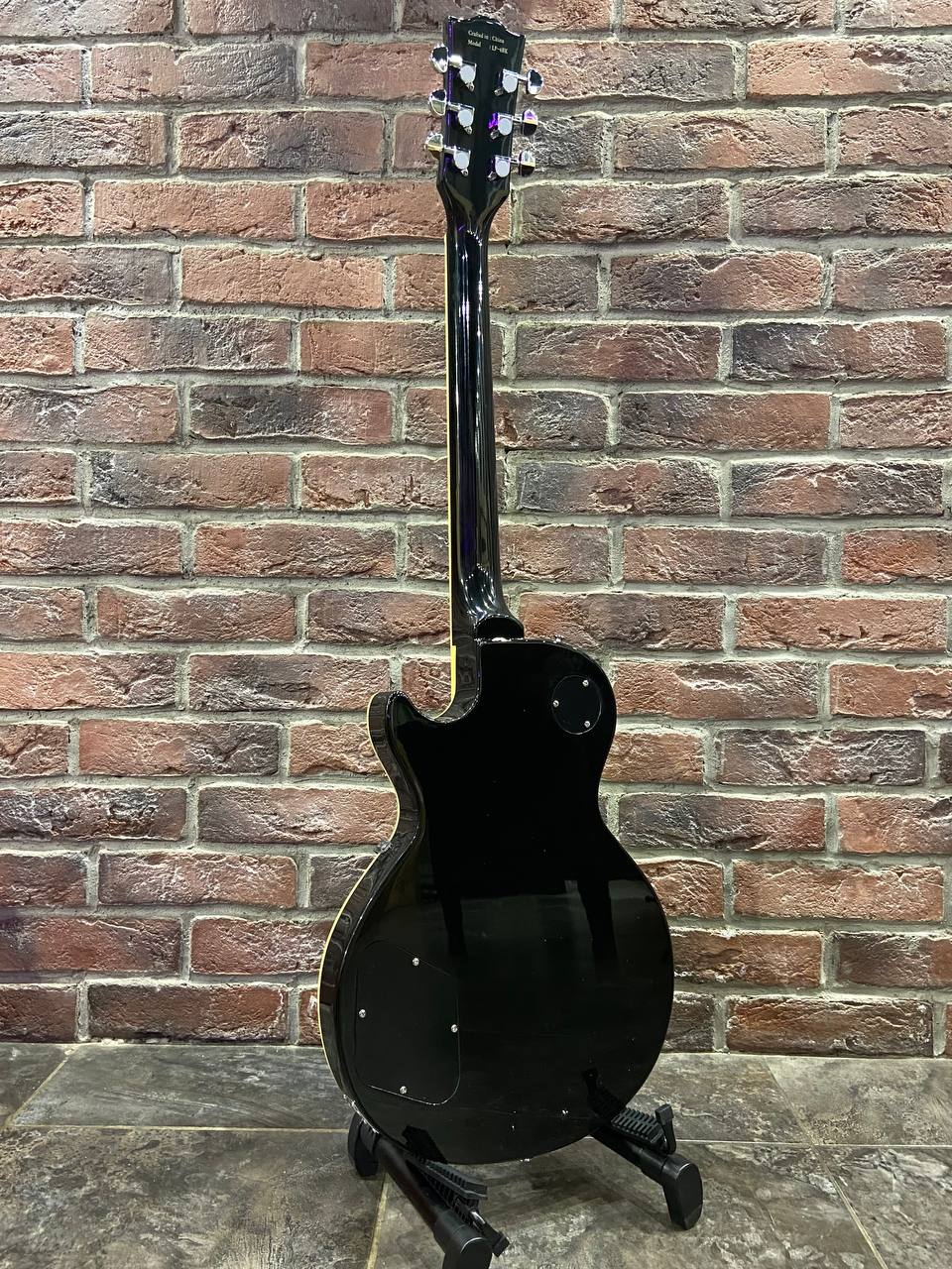 Электрогитара Les Paul Black Edition - изображение 10
