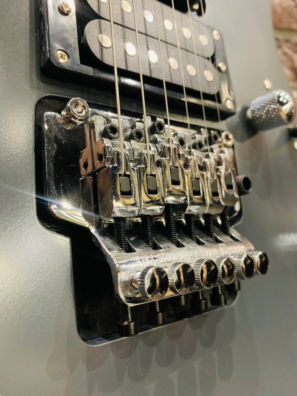 Электрогитара SuperStrat HSH (Floyd Rose) - изображение 4