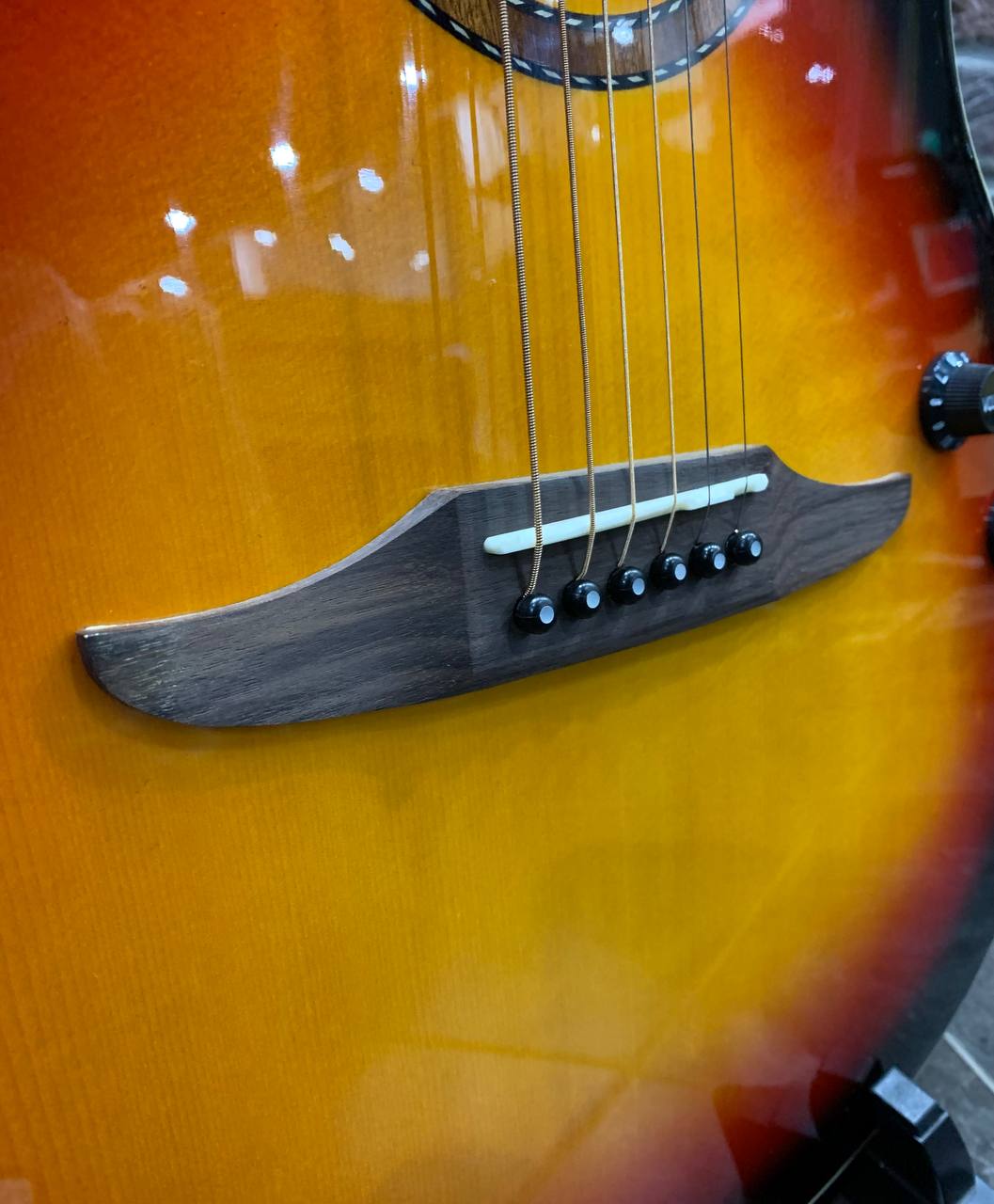 Электро-Акустическая Гитара Vintage Revo VRE-900BS (Great Britain) - изображение 4