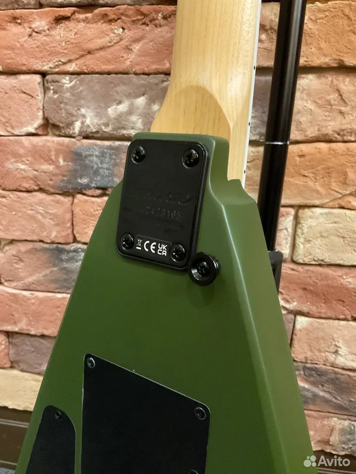 Электрогитара Jackson JS32 King V Matte Army Drab - изображение 6