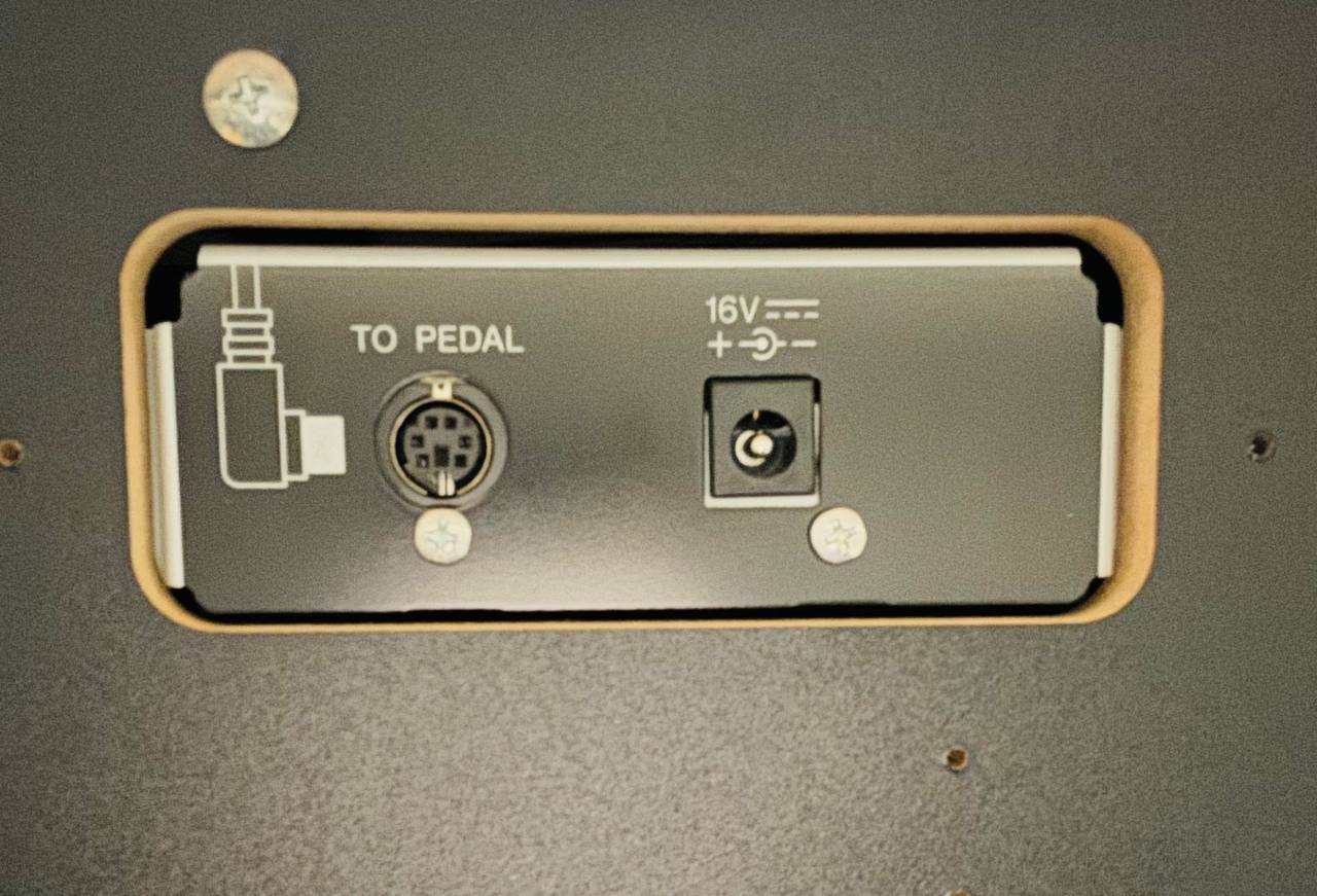 Корпусное Пианино Yamaha YDP 165-WH + Банкетка - изображение 10