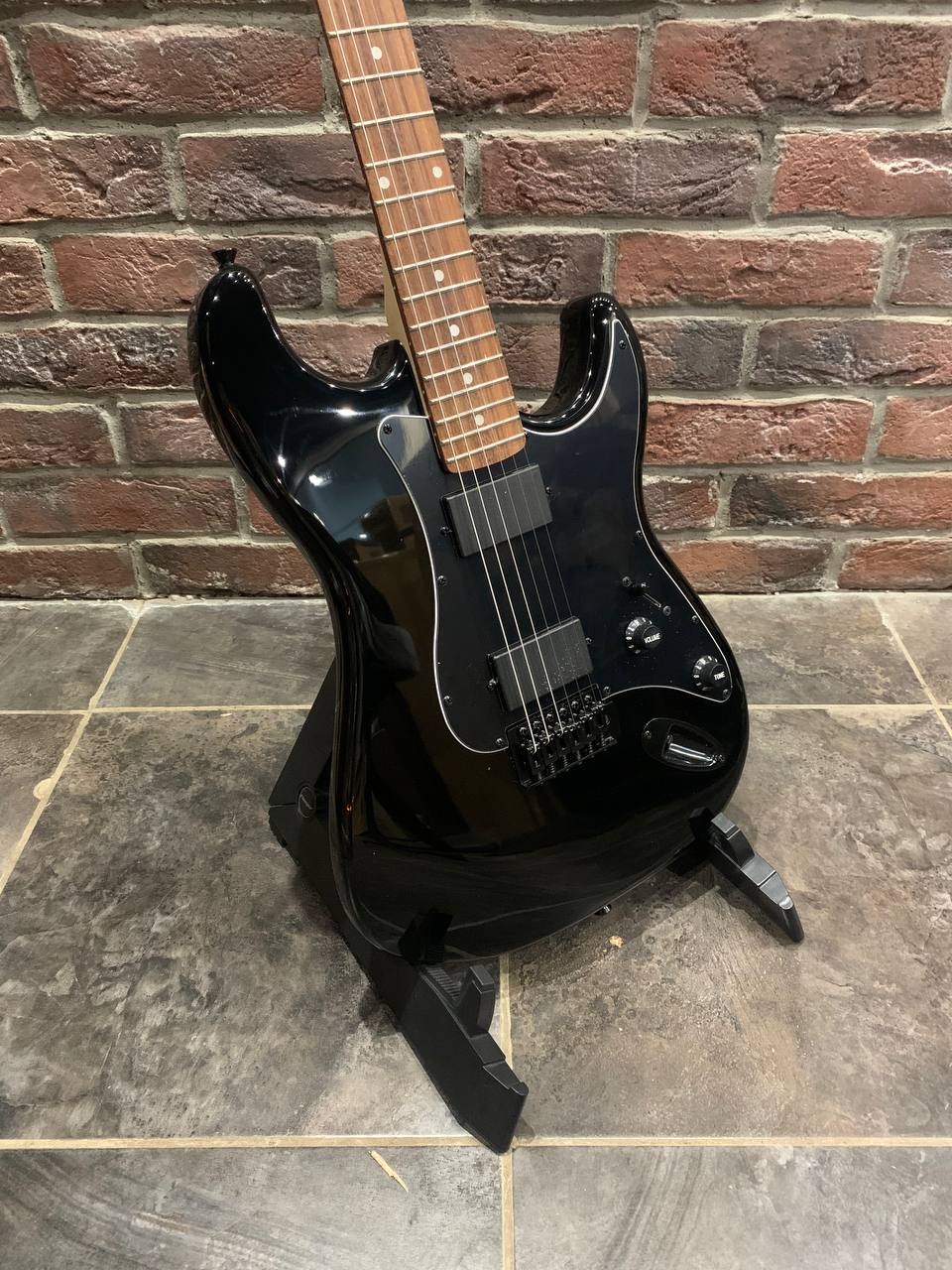Электрогитара Stratocaster HH Black Gloss - изображение 2