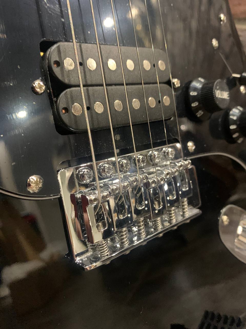 Электрогитара под Fender Black Series + Мощный Комбик (комплект) - изображение 6