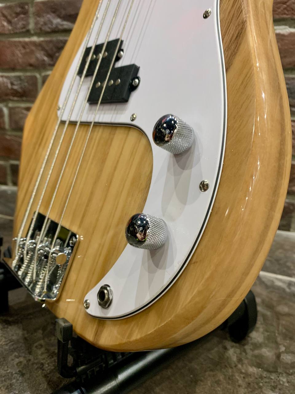 Бас Гитара Prесisiоn Bass Natural - изображение 3