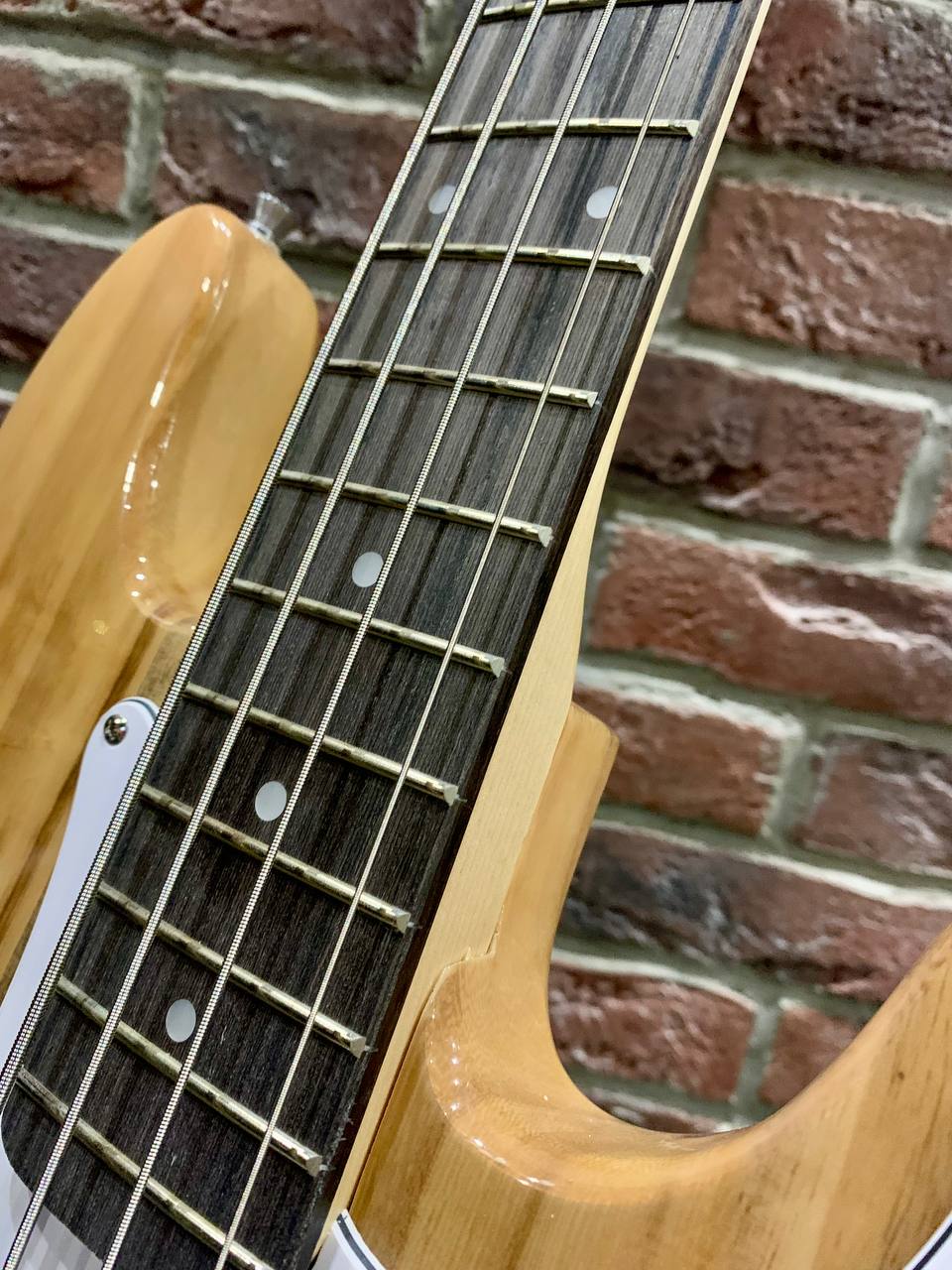 Бас Гитара Prесisiоn Bass Natural - изображение 5