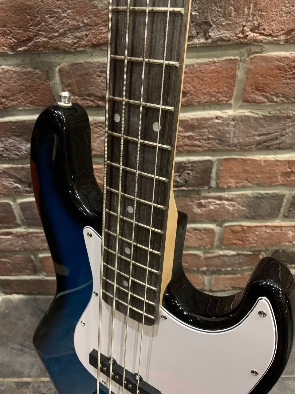 Бас Гитара Jazz Bass для Обучения - изображение 5