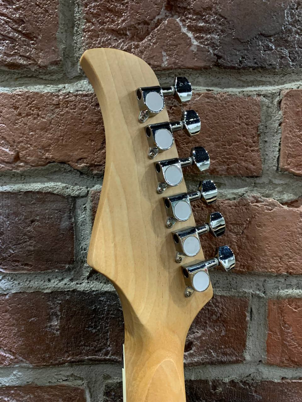 Электрогитара с Floyd Rose HSH + Стильный Комбик 15 ват (комплект) - изображение 10