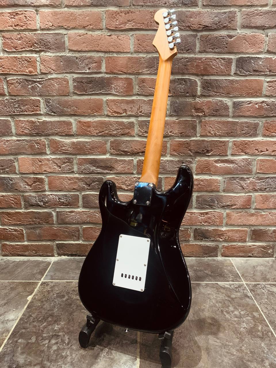Электрогитара BT Stratocaster HH BKS - изображение 10