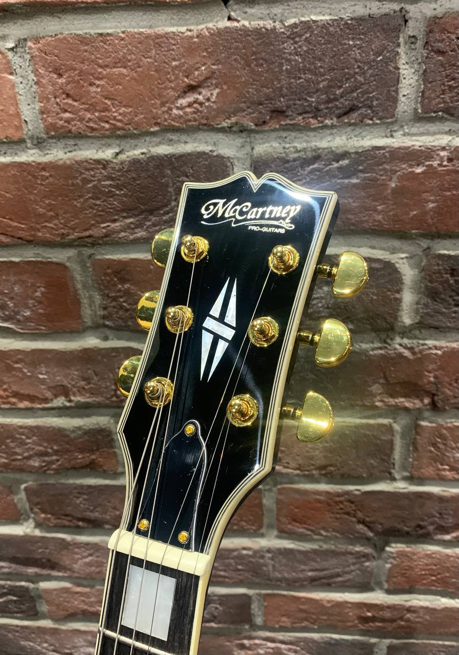 Электрогитара McCartney Les Paul Gold Black - изображение 7