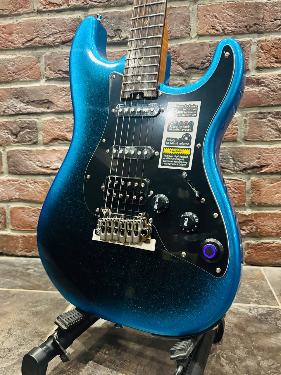 Электрогитара-Процессор GTRS by Mooer P800 Dark Night - изображение 3
