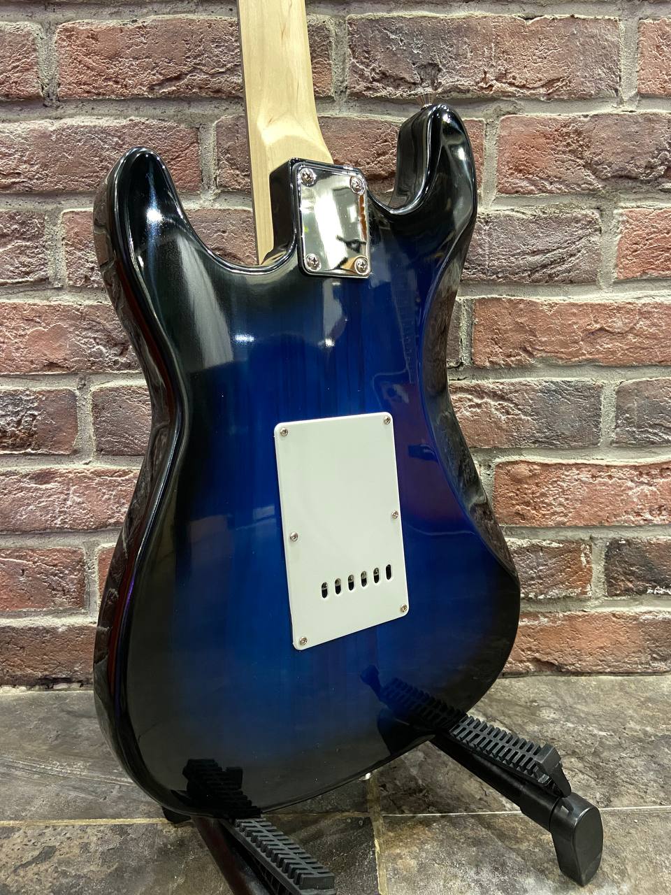 Электрогитара Stratocaster HSS - изображение 2