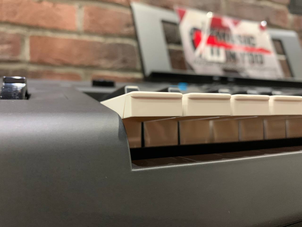 Синтезатор Yamaha PSR 473 + Стойка - изображение 9