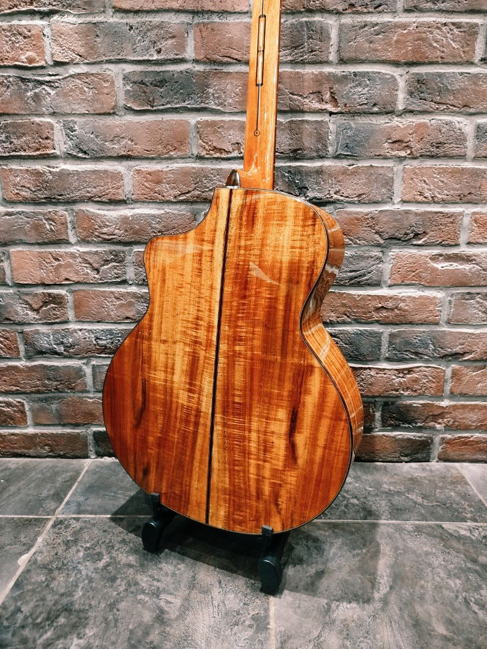 Гитара Meridaextrema Grand Concert из Массив Акации Коа Класса AAA+ - изображение 2