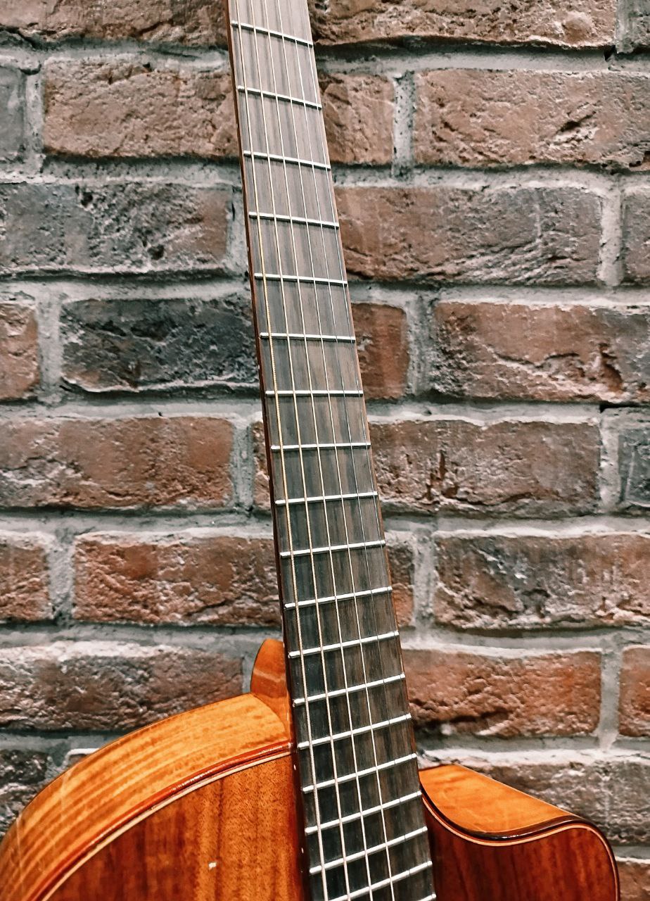 Гитара Meridaextrema Grand Concert из Массив Акации Коа Класса AAA+ - изображение 6